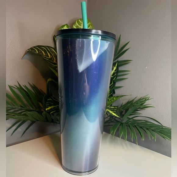 🌟NWT Starbucks Iridescent Teal Green Blue Holographic Tumbler St. Patrick’s Day - Picture 7 of 12